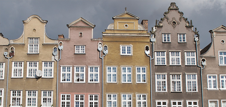 Kolorowe stare budynki
